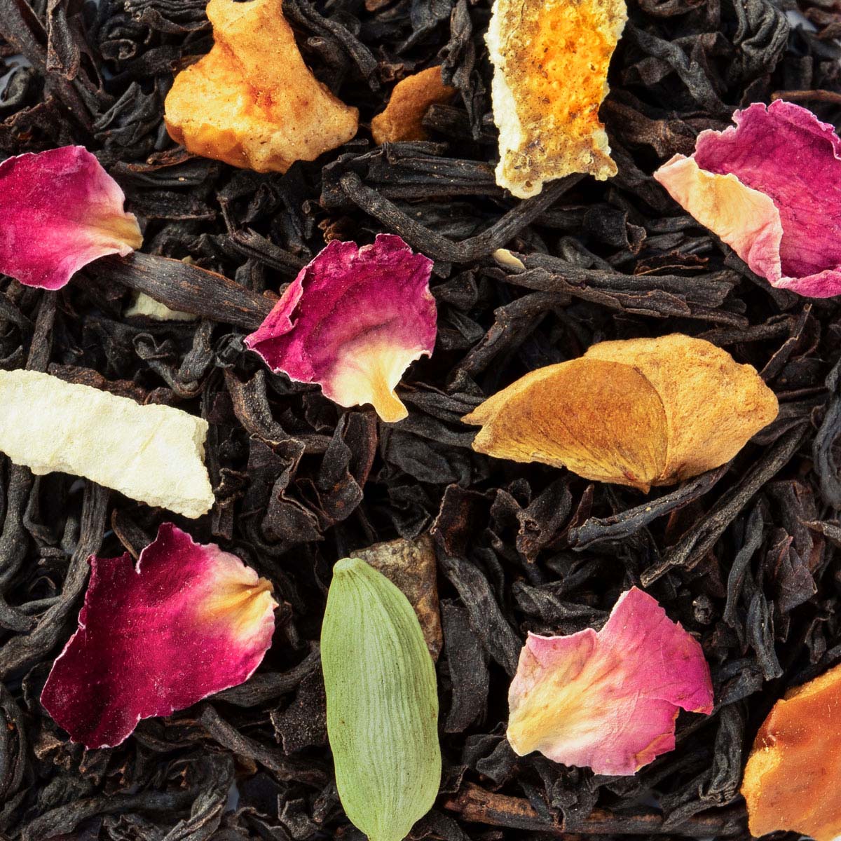 Thé Noir de Noël Bio saveur Cannelle et Orange par Made in Thé - Vue zoomée